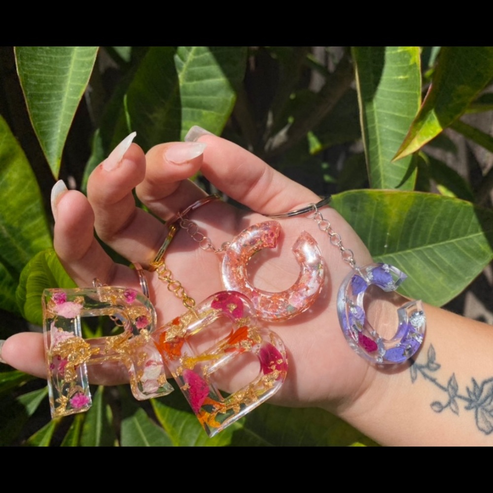 Customizable Letter and Number Keychain 💕 - Picture 3 of 5